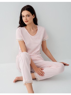 Pierre Cardin Kadın V Yaka Dantelli Pijama Takımı %50 Pamuk %50 Modal – Kısa Kollu, Tam Kalıp, Yumuşak Kumaş