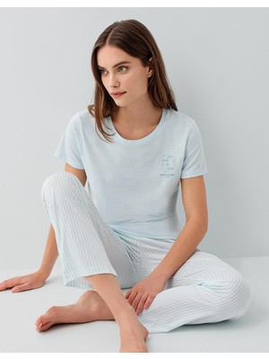 Pierre Cardin Kadın Pijama Takımı %50 Pamuk %50 Modal – Kısa Kollu Tişört & Çizgili Uzun Alt – Yumuşak ve Nefes Alabilen