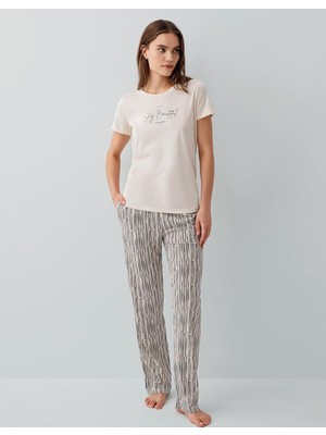 Pierre Cardin Kadın Modal Pamuklu Pijama Takımı – Kısa Kollu Tişört ve Çizgili Alt, Rahat Kesim, Cep Detaylı