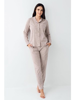 Pierre Cardin Kadın Modal Pijama Takım, %50 Pamuk %50 Modal, Pantolon ve Gömlek Desenli Düğmeli ve Ceplidir