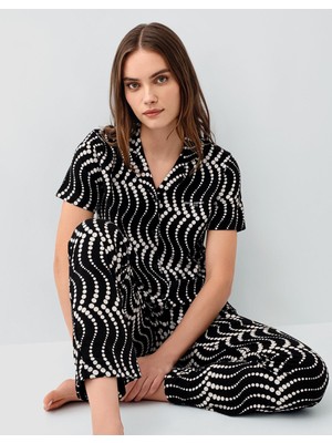 Pierre Cardin Kadın Siyah Desenli Pijama Takımı – %50 Pamuk %50 Modal, Kısa Kollu Gömlek Yaka Üst & Cepli Uzun Alt