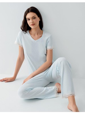 Pierre Cardin Kadın V Yaka Dantelli Pijama Takımı %50 Pamuk %50 Modal – Kısa Kollu, Tam Kalıp, Yumuşak Kumaş