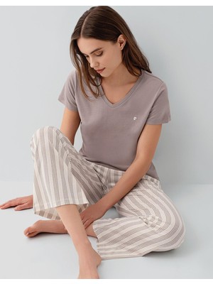 Pierre Cardin Kadın V Yaka Kısa Kollu Pamuk Modal Pijama Takımı – Çizgili Alt Rahat Kesim