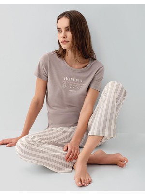 Pierre Cardin Kadın Kısa Kollu Baskılı Pijama Takımı – %50 Pamuk %50 Modal, Çizgili Cepli Alt
