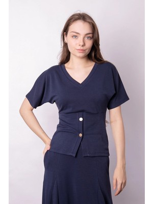 Jument Kadın Yumuşak Dokulu Esnek Kumaş V Yaka Kısa Kol Önden Düğmeli Bluz-Lacivert