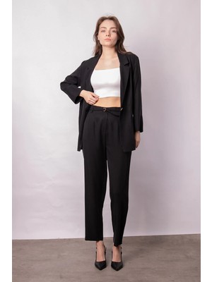 Jument Kadın Yüksek Bel Yan Cepli Kemerli Boyfriend Ipeksi Dokulu Baharlık Kumaş Pantolon-Siyah