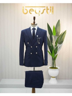 Beystil Sivri Yaka Lacivert Çizgili Kruvaze Takım Elbise BEZAYAK036 - Slim Fit