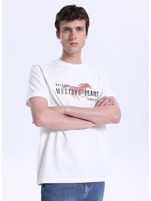 Mustang Bisiklet Yaka Baskılı Ekru Erkek T-Shirt M6SM-TST1605