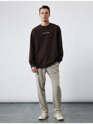 Koton Işleme Detaylı Uzun Kollu Bisiklet Yaka Sweatshirt