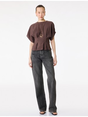 Koton Modal Kumaş Slim Fit Pile Detaylı Kap Kol Bisiklet Yaka Crop Bluz