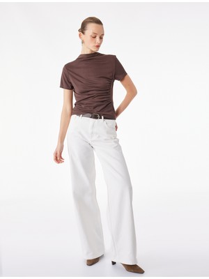 Koton Modal Karışımlı Slim Fit Drape Detaylı Dik Yaka Kısa Kollu Tişört