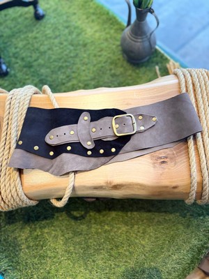 Yılday Gür Butik Balencia Hardblack Nubuk Deri Kemer - Eskitilmiş Çift Tonlu Dokulu ve El Işçiliği Özel Parça - Standart Beden