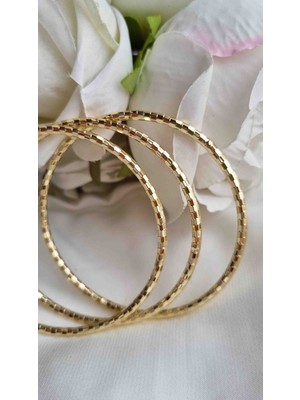 Initium Premium 2 Yıl Garantili Paslanmaz Kararmaz Solmaz Çelik 3'lü Desenli Aynalı 14K Altın Kaplama Ajda Bilezik