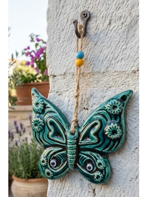 Seramik Kelebek Duvar Süsü – Nazar Boncuk Detaylı Turkuaz Dekoratif Askılı Duvar Objesi