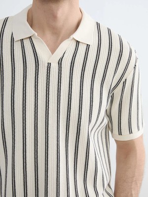 LC Waikiki Siyah Polo Yaka Çizgili Penye Erkek Tişört