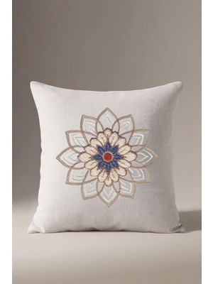 Aryada Mühür Desenli Kırlent Kılıfı Punch Nakışlı