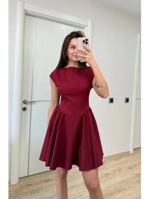 İsmiyle Al Sırt Dekolteli Çan Detaylı Mini Elbise - Bordo