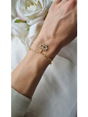 Initium Premium Paslanmaz Çelik Ataç Zincir Göz Detaylı Zirkon Taşlı 14K Gold Bileklik