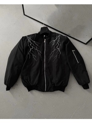 Pileli Store Siyah Bomber Mont – Beyaz Şimşek Desenli