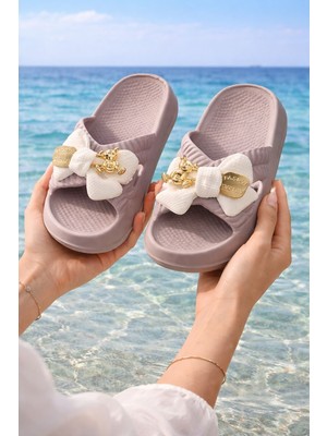 Slipcat Kadın Fiyonk Detaylı Ayıcıklı Plaj Terliği-Hafif Taban Kaymaz Günlük Yazlık Deniz Havuz Terliği Rahat Konforlu Şık Tasarım
