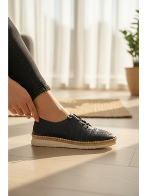 Enoch Hakiki Deri Lazer Perfore ve Hasır Biye Detaylı Ortopedik Comfort Ayakkabı