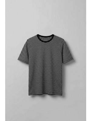 Abluka Online Erkek Regular Fit Çizgili Basic T-Shirt Siyah