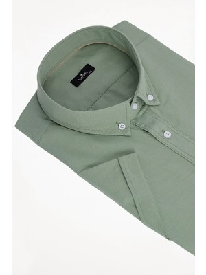 Tudors Erkek Büyük Beden Kısa Kol Yaka Düğmeli Pamuklu Cepli Düz Yeşil Gömlek