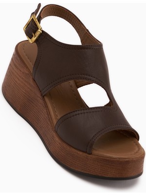 Limoya Olea Hakiki Deri Kahve Dolgu Topuklu Kadın Sandalet