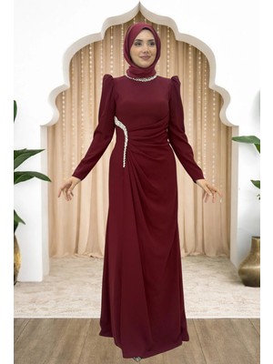 Amine Hüma Kristal Taş Detaylı Beli Drapeli Dilem Abiye Bordo