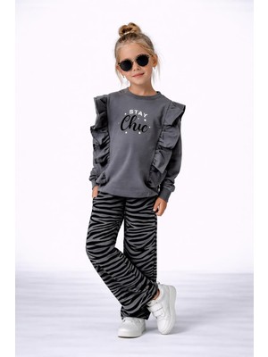 Wikiboom Kız Çocuk "stay Chic" Fırfırlı Sweatshirt ve Zebra Desenli Pantolon Takım 50041G