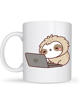 Özfırat Pvc Yapı Laptoplu Tembel Hayvan Desenli Porselen Kupa Model 109 – Sevimli Sloth Tasarımlı Kahve Kupası , Ofis & Ev Için Eğlenceli Hediye