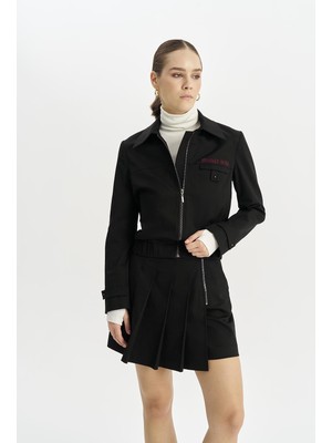 Kadın Çentikli Yaka Beli Lastikli Fermuar Kapamalı Uzun Kollu Siyah Ceket NAAR91627-SİYAH