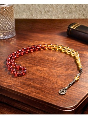 Sufi Tesbih Esans Ve Hediyelik Sıkma Kehribar Tesbih 12X8 mm Arpa Kesim Kırmızıdan Sarıya Geçişli Gümüş Kaplama Püsküllü Premium Tesbih