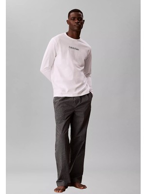 Calvin Klein Erkek Normal Kesim Jakarlı Logo Detaylı Uzun Kollu %100 Pamuklu Siyah Pijama Takımı LV00NM2953-3R2