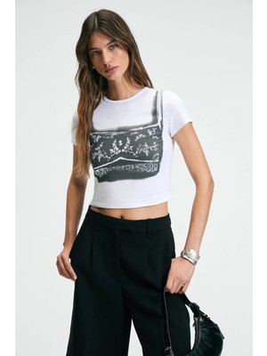 Grimelange ETHIQUET SERAYA Kadın Bisiklet Yaka Kısa Kollu Önü Baskılı Crop Beyaz T-Shirt