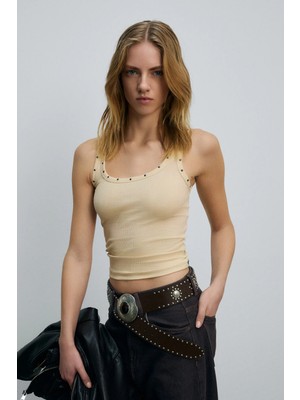 Ethiquet Lıllesol Kadın Fitilli Görünümlü Slim Fit Vücuda Oturan Havuz Yakalı Pamuklu Basic Bej Taşlı Atlet