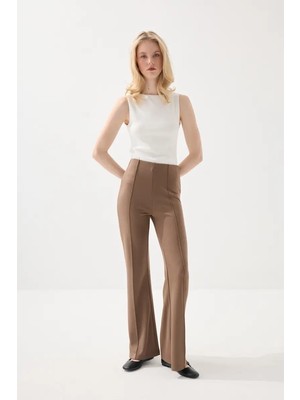Gusto Nervür Detaylı Ispanyol Paça Örme Pantolon - Kahverengi