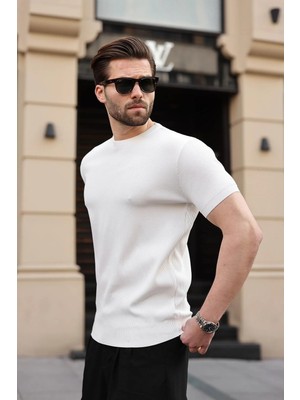 Madmext Beyaz Bisiklet Yaka Fitilli Erkek Tişört E7474