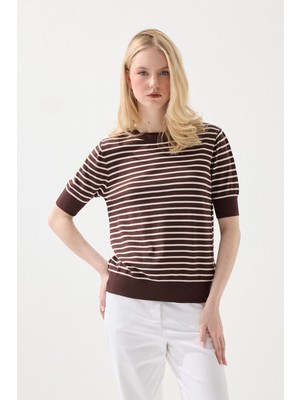 Gusto Çizgili Kısa Kol Triko Bluz - Kahverengi