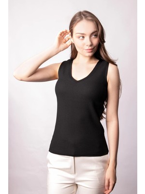 Jument Kadın Likralı Esnek Triko V Yaka Kaşkorse Body Bluz-Siyah