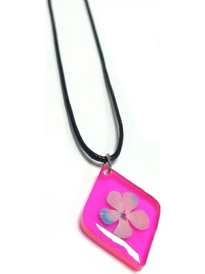 Marsilyan Kartopu Çiçeği Baklava Dilimli Epoksi Kolye