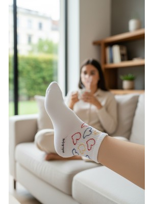 Renk Yapı Rüyası Love Desenli %80 Cotton Kotton Yarım Konç Kolej Çorabı