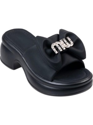 Guja 26Y453-1 Kalın Topuklu Platfom Tabanlı Fiyonklu Taşlı Premium Terlik