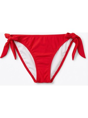 Zi Kırmızı Kalın Ip Bağcıklı Bikini Altı