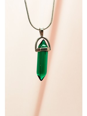 Marsilyan Yeşil Kuvars Doğal Taşı Zincirli El Yapımı Tasarımlı Kolye Uç: 3,5 cm Zincir: 20 cm Kutulu