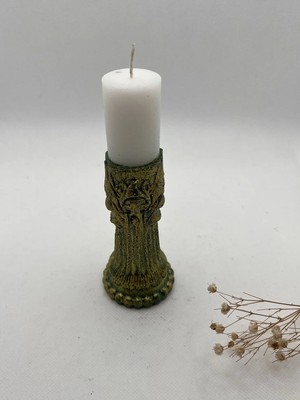 Verda Desing Kendinden Şamdanlı Dekoratif Sanatsal Desenli Metalik Yeşil Altın Şamdan Mumu 1 Li