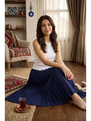 Marsilyan Kadın 90 cm Saten Kumaş Pliseli Midi Etek Şık ve Zarif Tasarım - Lacivert