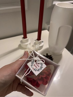 Verda Desing Yılbaşı Hediyesi Notlu Hediyelik Kırmızı Lotus Çiçeği El Yapımı Dekoratif Tasarım Mum
