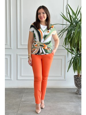 Cepleri Düğme Detaylı Kemerli Pantolon