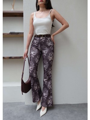 Esra Helvacı Çiçek Desen Ispanyol Paça Pantolon